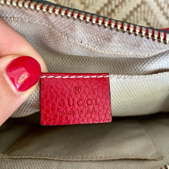 Authentic Gucci Red Small Soho Bag - Picture 9 of 13